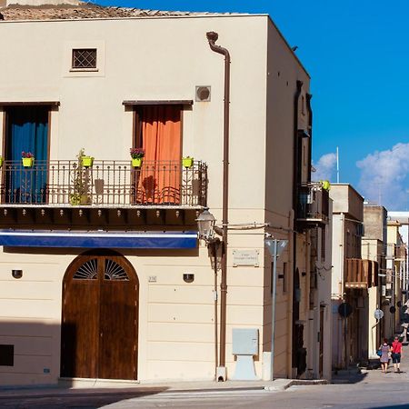 Camere Simona Castellammare del Golfo Exterior foto